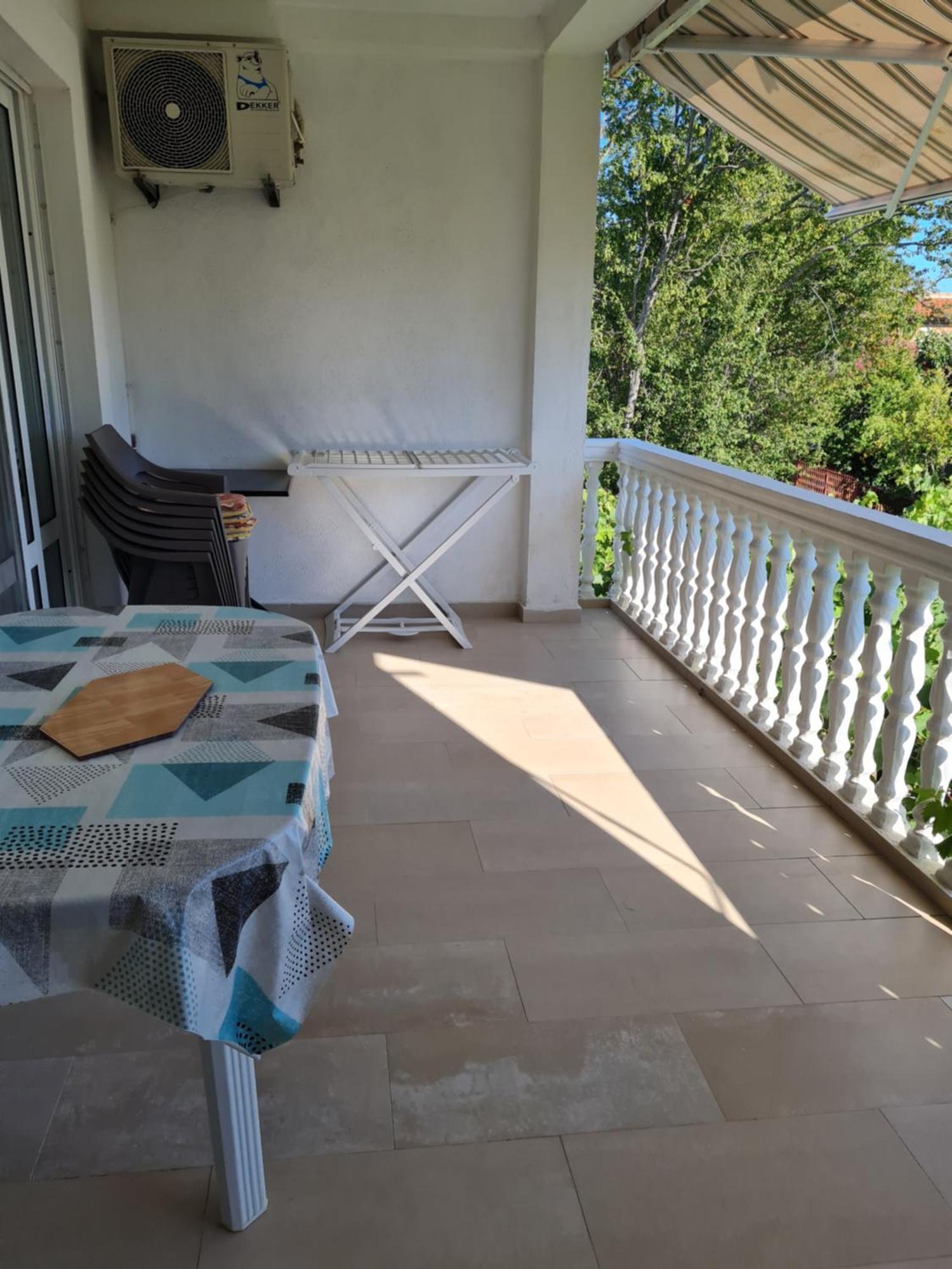 Demir Apartmani Donji Stoj Dış mekan fotoğraf